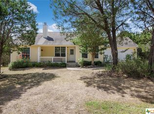 438 Appaloosa Dr, Fischer, TX 78623