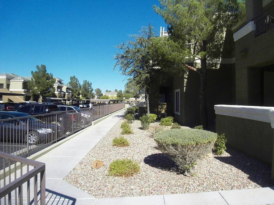 2nd image of 8070 W Russell Rd Unit 1106