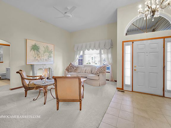 4th image of 1385 Mallard Ln