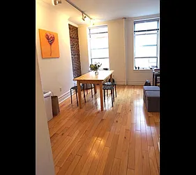 Rented by R New York