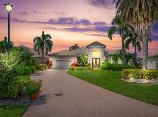 2208 SE Stonehaven Rd, Port Saint Lucie, FL 34952