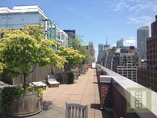 Rented by Halstead Real Estate | media 29