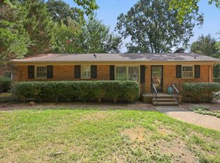1517 Edith St, Burlington, NC 27215