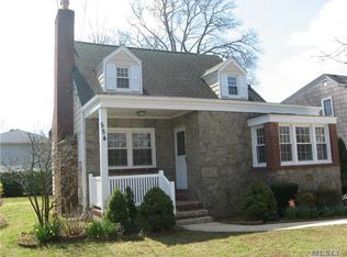 584 Westminster Rd, Baldwin, NY 11510