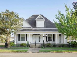 502 E Tombigbee St #A, Florence, AL 35630