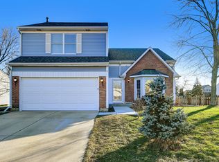 235 Deming Pl, Westmont, IL 60559