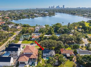 325 33rd Ave NE, Saint Petersburg, FL 33704