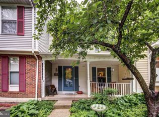 6591 Forest Dew Ct, Springfield, VA 22152