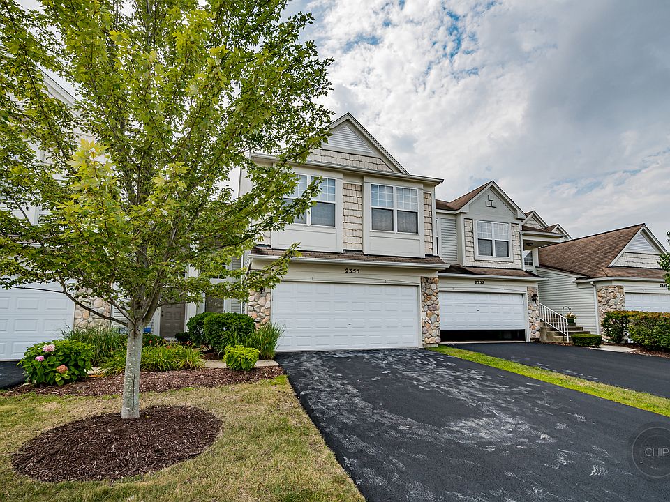 1st image of 2355 Cove Ct Unit 2355