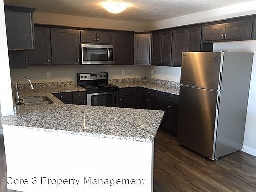 2nd image of 1037-1041 Ekstam Dr #1037-106
