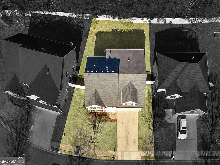 305 Nunnally Dr — Photo 45