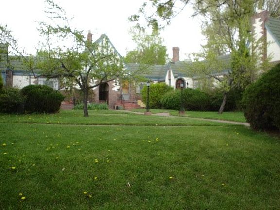 Gardens & yard, each unit has patio