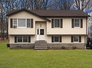 57 Snover Rd, Wantage, NJ 07461