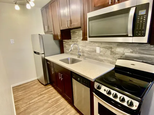 Paradise Apartments, 4532 S Henderson St APT 14, Seattle, WA 98118