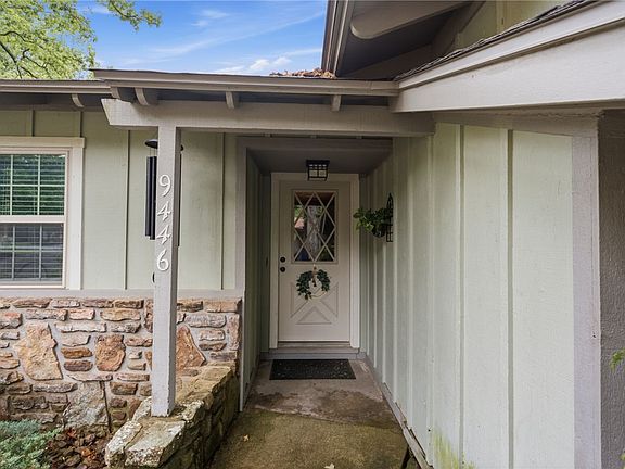4th image of 9446 Lori Ln