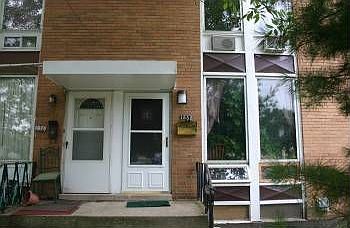 2nd image of 1868 Mannheim Rd