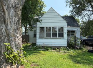 3909 SW 13th St, Des Moines, IA 50315