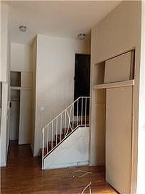 5th image of 28 W 83rd St APT 2