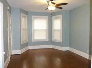 3623 W Wolfram St APT 1, Chicago, IL 60618