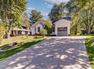 11 Shaper Ave, Canajoharie, NY 13317