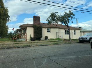 1004 16th Ave, Longview, WA 98632