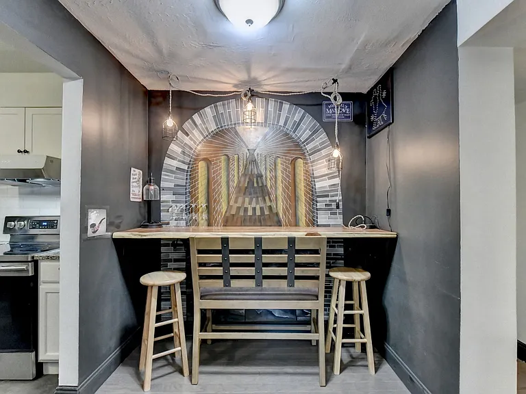 3071 Colonial Way #J — Photo 3