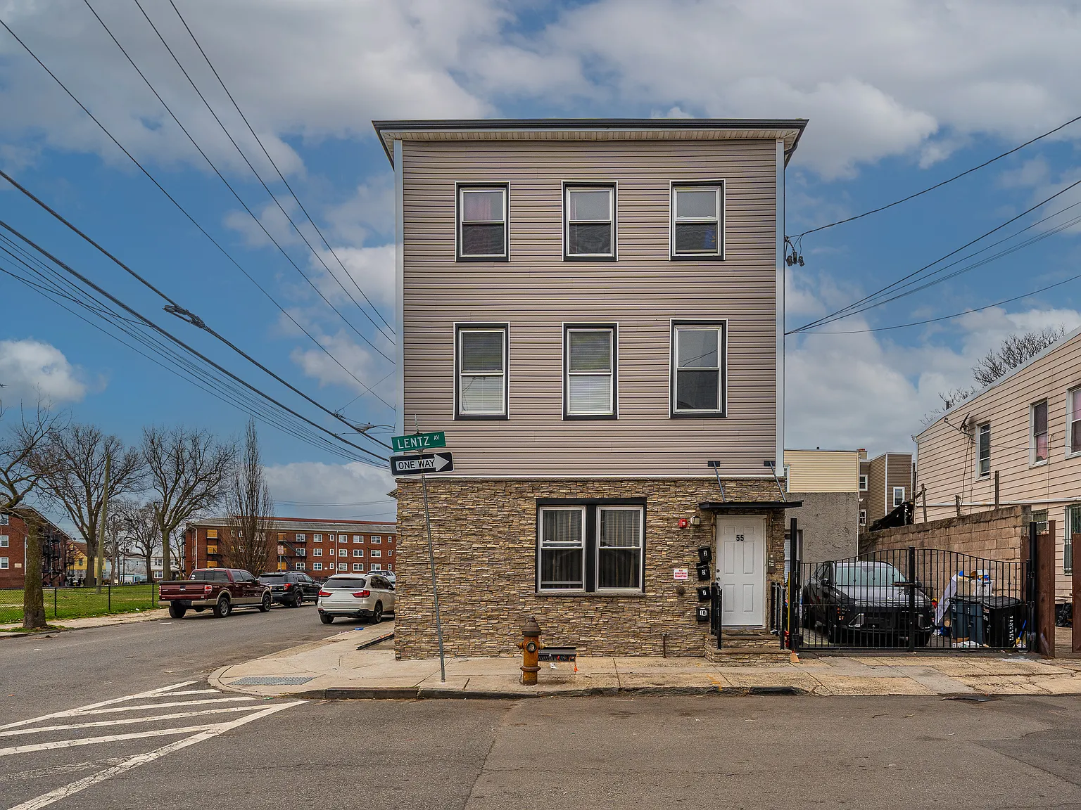 55 Lentz Avenue - 3 — Photo 1