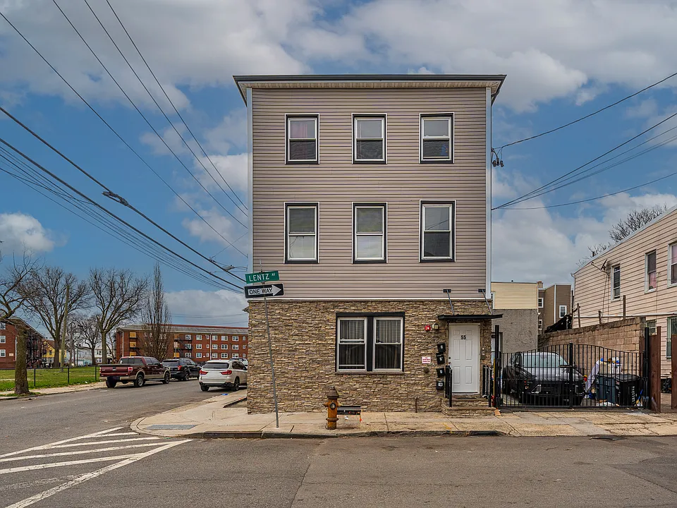 55 Lentz Ave #3