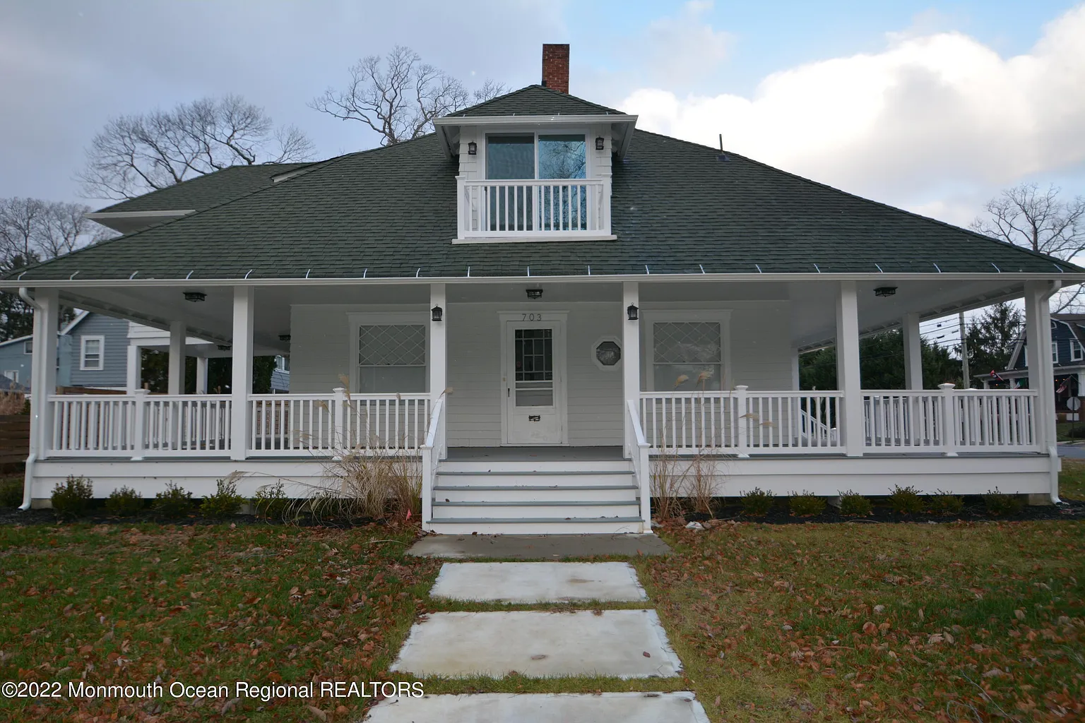 703 S Edgemere Dr photo 1