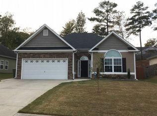 152 Autumn Glen Dr, Carrollton, GA 30117