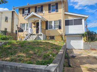 2004 Perry St NE, Washington, DC 20018