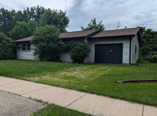 913 Rainbow Dr, Milton, WI 53563