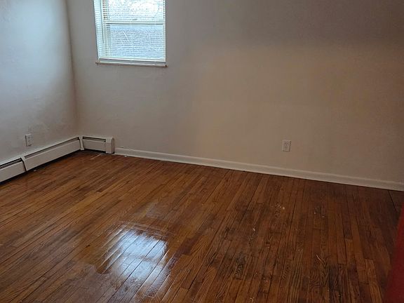 3rd image of 3725 Dina Ave APT 5