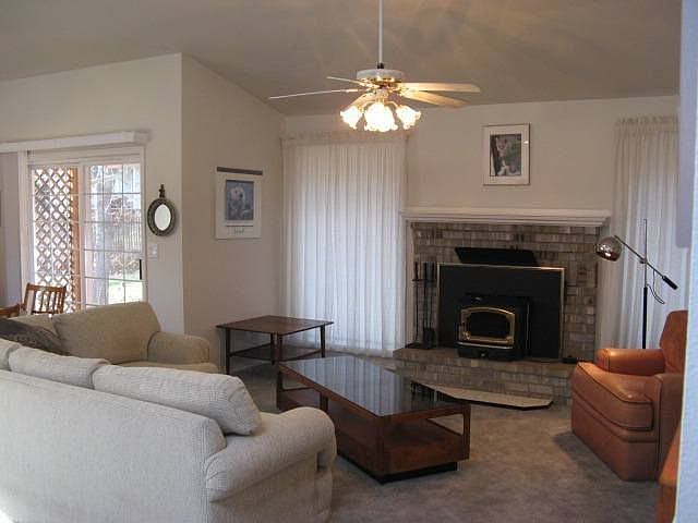 2nd image of 503 E 31st Ct