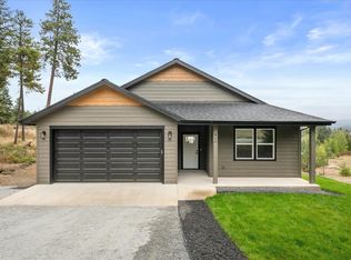 816 Ashenfelter Bay Rd, Newport, WA 99156