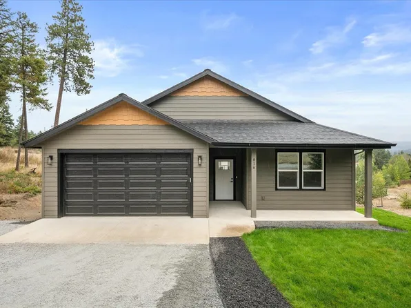 816 Ashenfelter Bay Rd, Newport, WA 99156