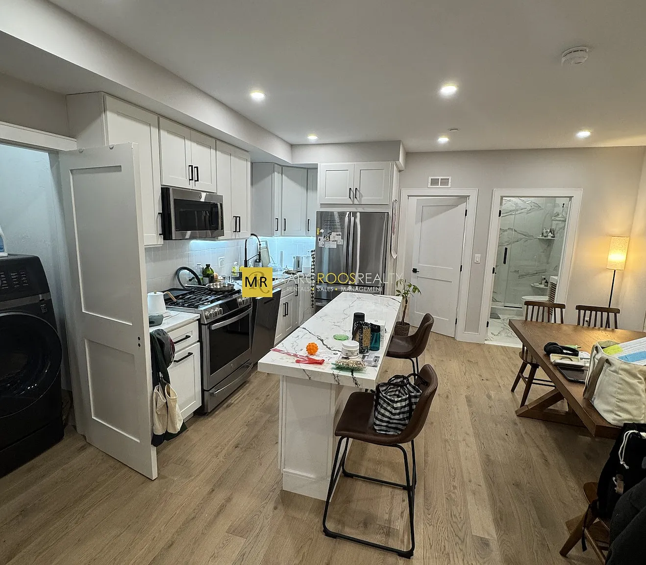 4 bed, 1040 sqft, $4,500 — Photo 4