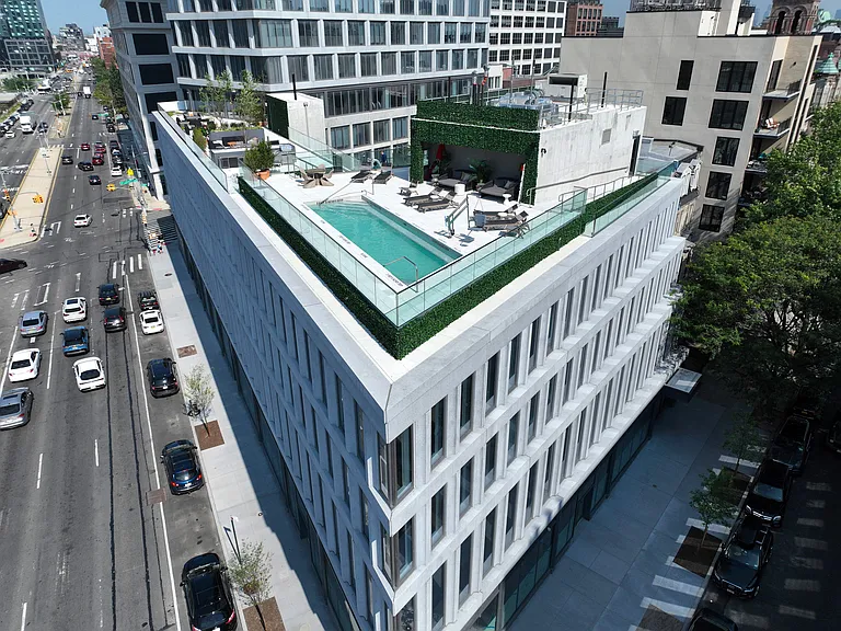 545 Vanderbilt Ave #21I — Photo 22