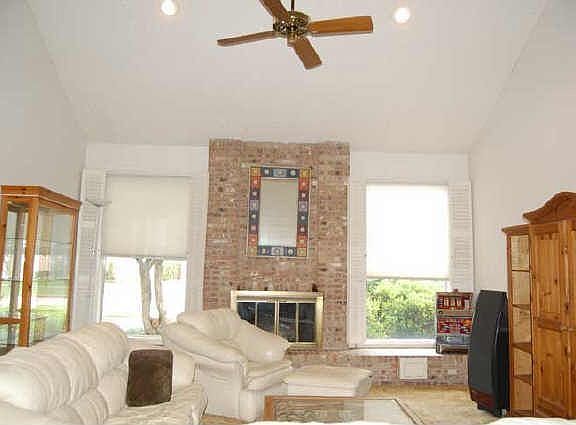 3214 Chris Drive - Living Room
