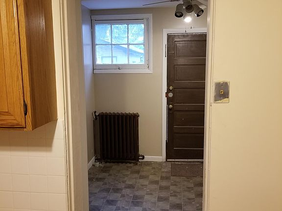 5th image of 108 Harrison St #1E