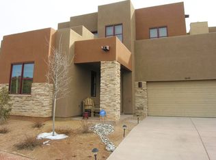 1649 Villas Loop, Santa Fe, NM 87506