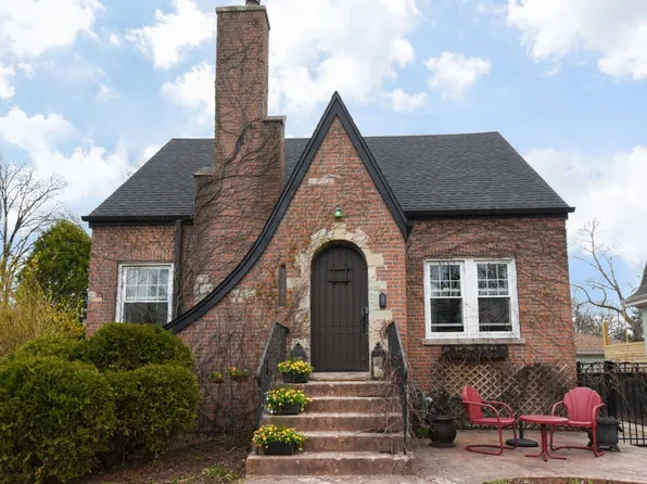 3517 Hollywood Ave, Brookfield, IL 60513