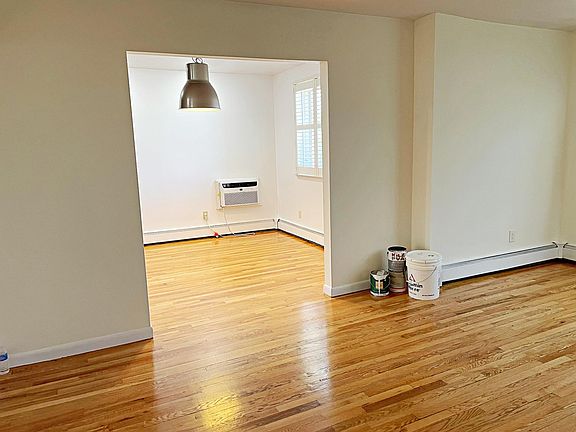 flow from dining to living