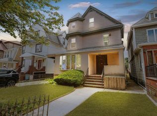 2048 E 17th St, Brooklyn, NY 11229