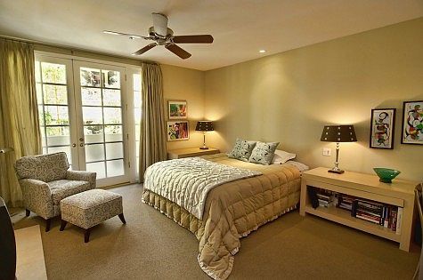 3rd image of 575 S Barrington Ave APT 307