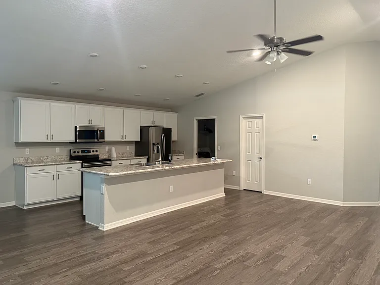 6392 Gardner Dr — Photo 6