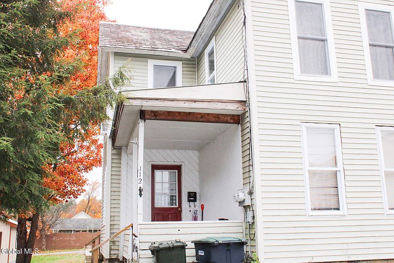 2nd image of 112 Oak Street