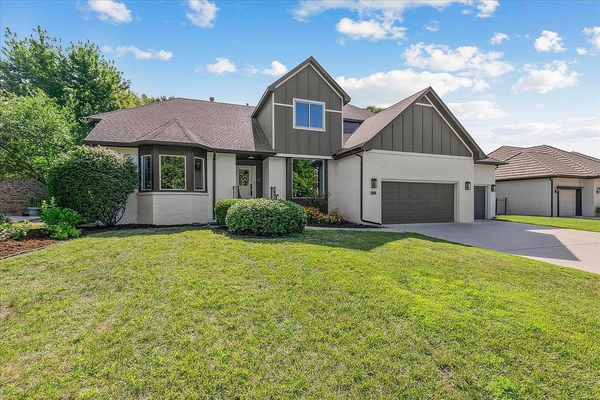 2610 N Wilderness Cir