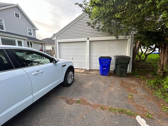 3rd image of 80 Price Blvd