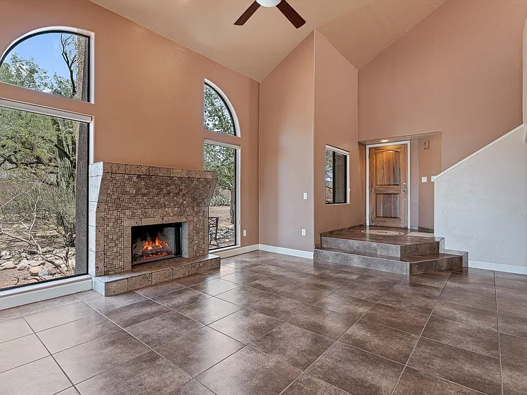 10270 E Glenn St — Photo 31